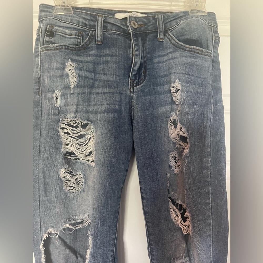 KanCan Ripped Jeans - Picture 2 of 6